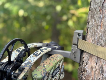 Folding Bow Hook by Meredith Solutions